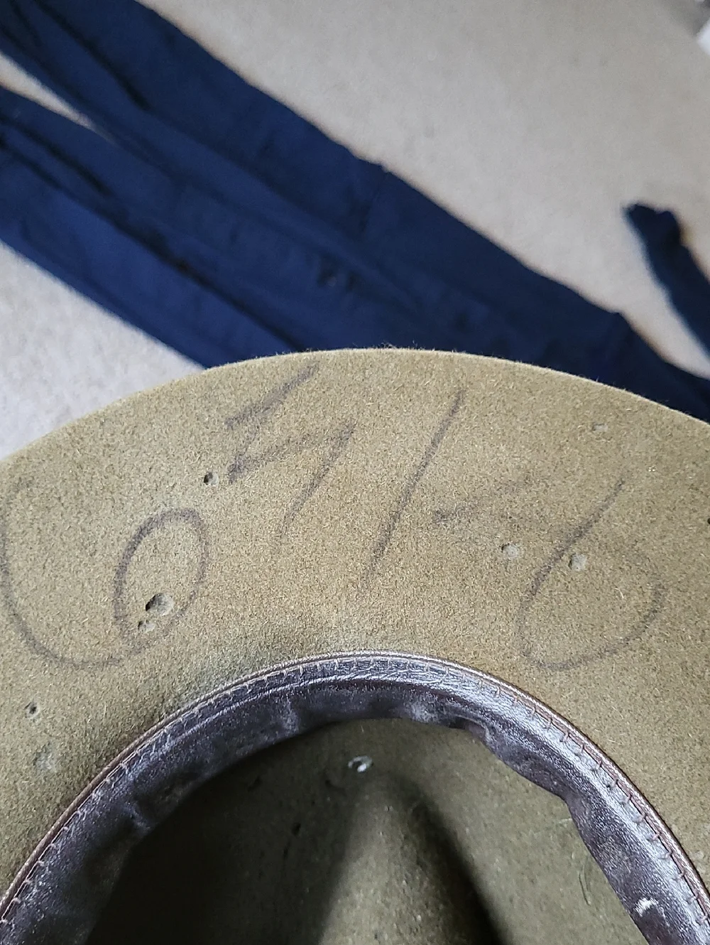 Men's Olive Felt Outback Hat with Grosgrain Band